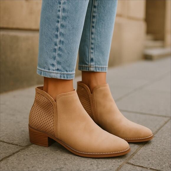 Madden Girl Perforated Brown Booties Size 8M - Picture 2 of 8